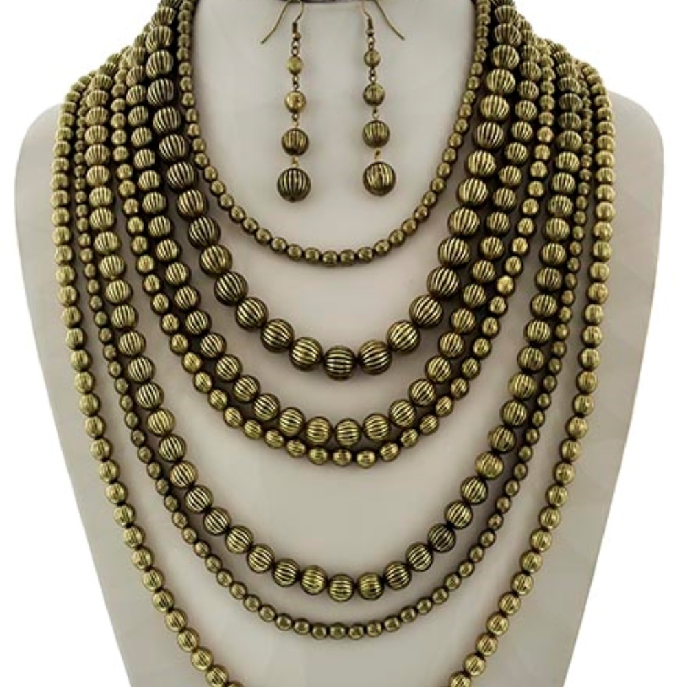 Necklace and Earring Set